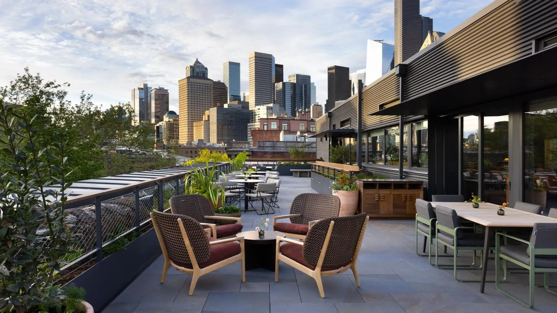 Populus Seattle Hotel